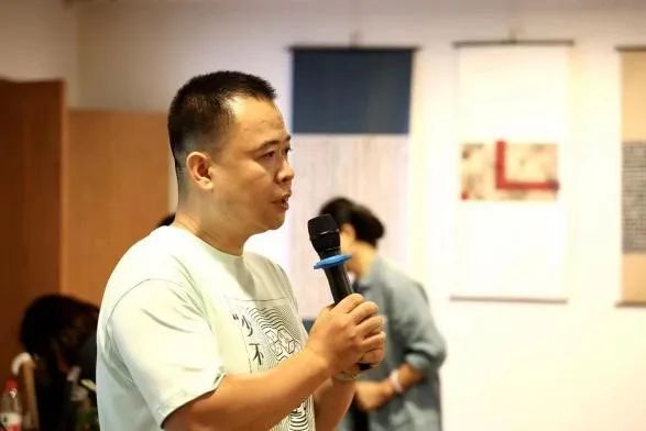 图“方寸之间·图说成都”策展人 杨若虚片